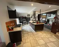 Maison, 296 m²