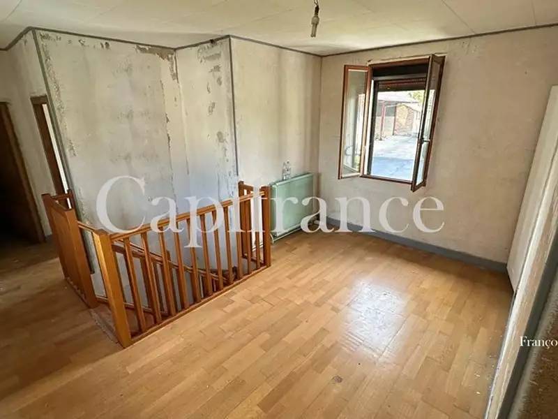Maison, 176 m²