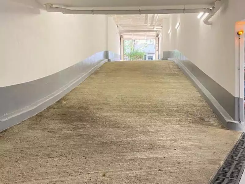 Parking, 12 m²