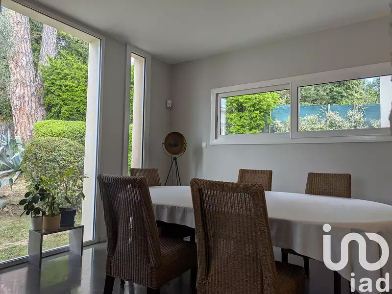 Maison, 180 m²