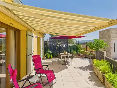 Maison, 267 m²