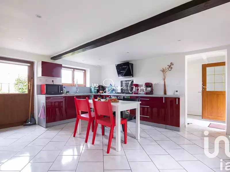 Maison, 219 m²
