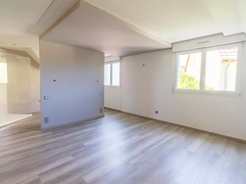 Maison, 196 m²