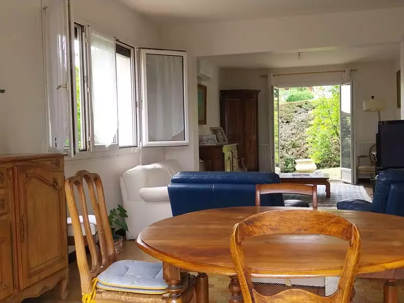 Maison, 185 m²