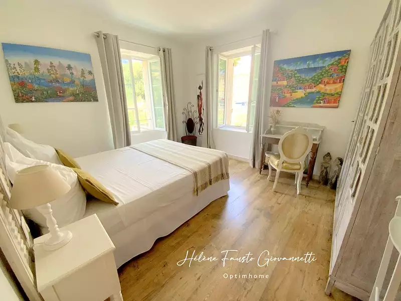 Maison, 175 m²