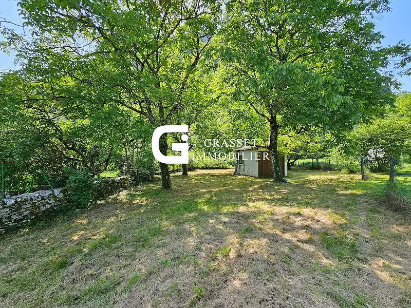 Terrain, 666 m²