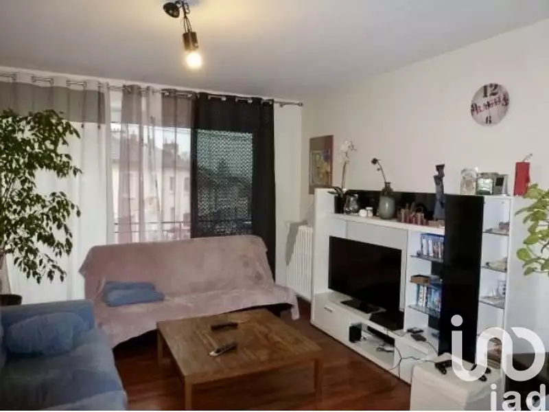 Immeuble, 300 m²