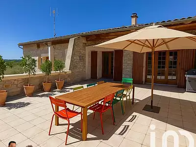 Maison, 153 m²