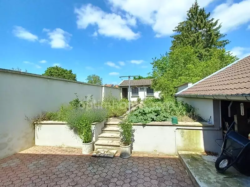 Maison, 210 m²