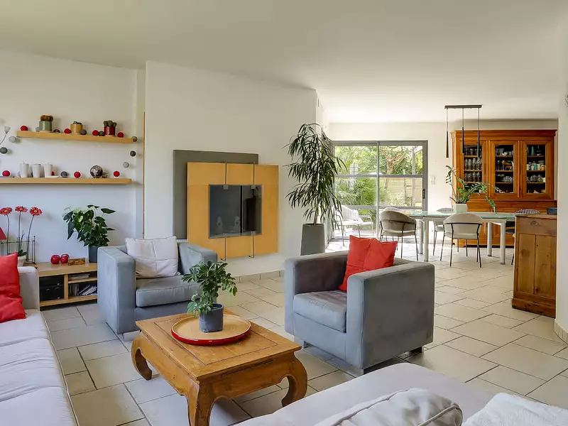 Maison, 213 m²