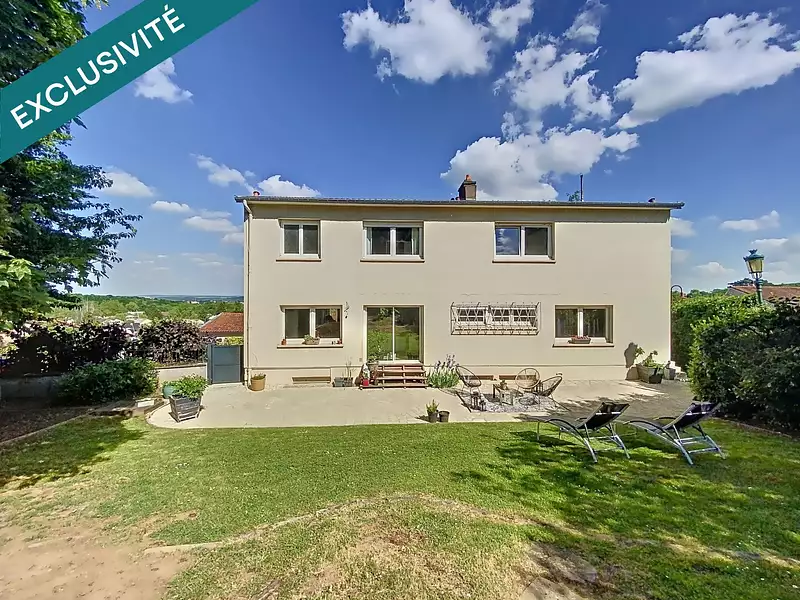Maison, 220 m²