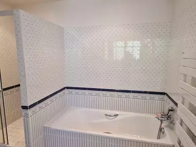 Maison, 195 m²