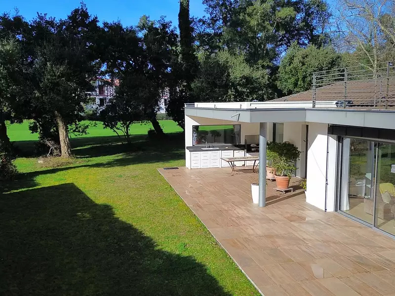 Maison, 183 m²