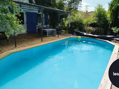 Maison, 252 m²
