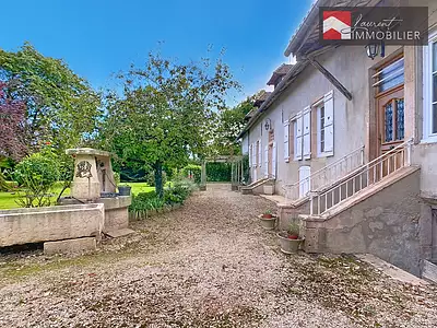 Maison, 291 m²
