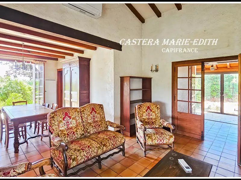 Maison, 165 m²
