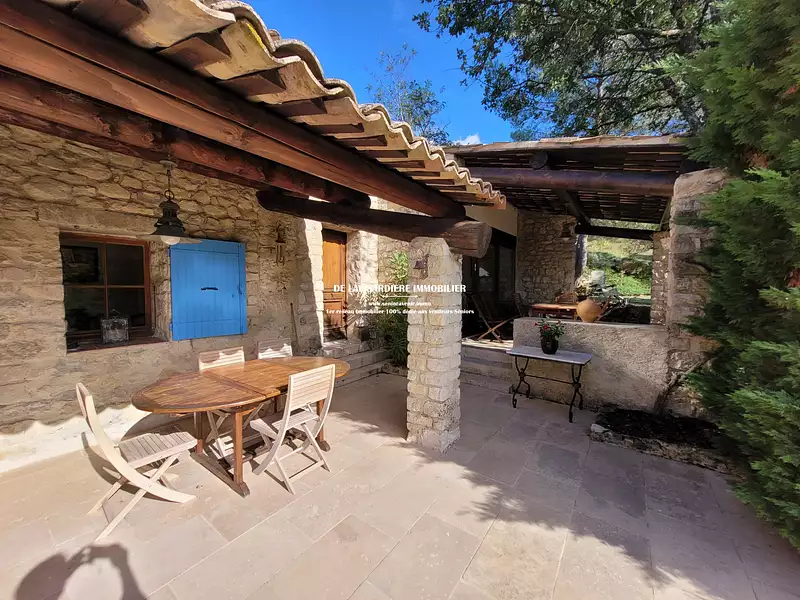 Maison, 300 m²