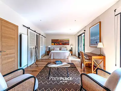 Maison, 278 m²
