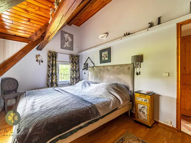 Maison, 215 m²