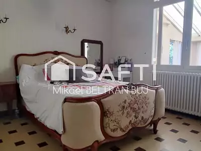 Maison, 250 m²