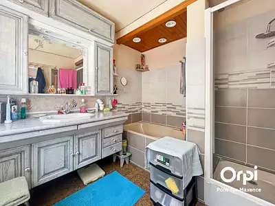 Maison, 175 m²