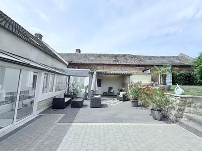 Maison, 210 m²