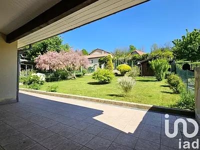 Maison, 240 m²