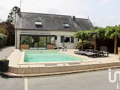 Maison, 163 m²