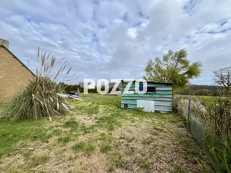 Terrain, 600 m²