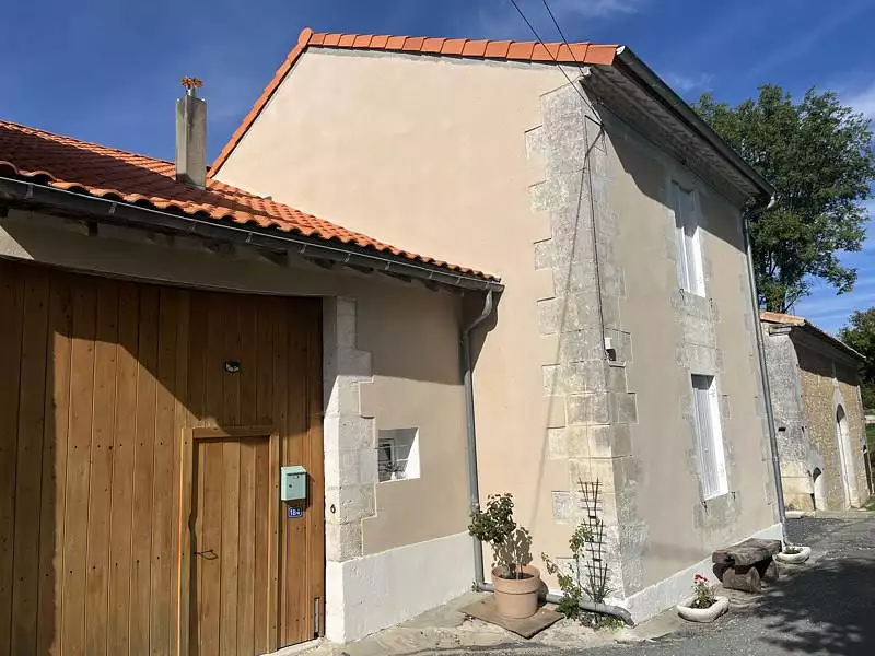 Maison, 84 m²