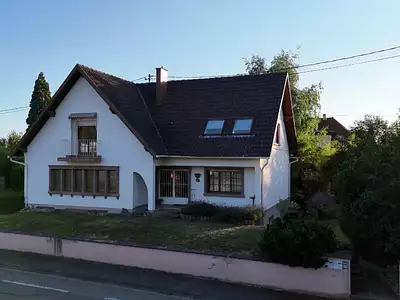 Maison, 210 m²