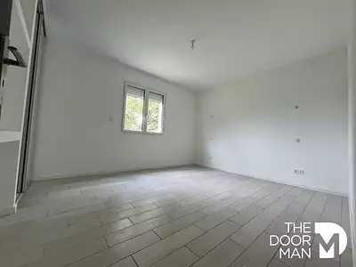 Maison, 202 m²