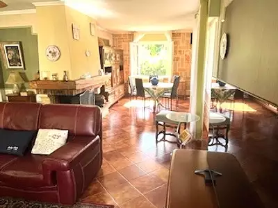 Maison, 136 m²