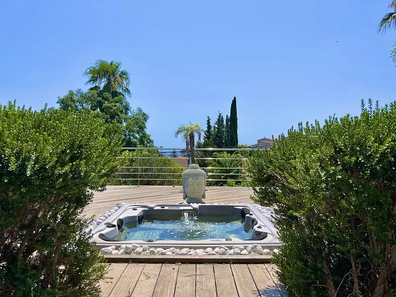 Maison, 301,15 m²