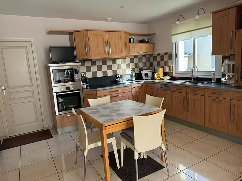 Maison, 141 m²
