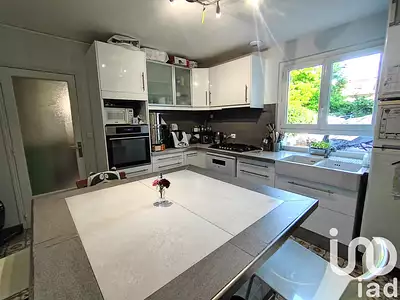 Maison, 190 m²