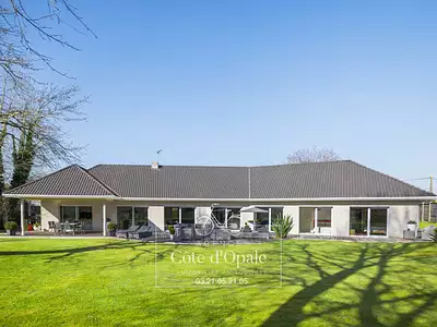 Maison, 195 m²