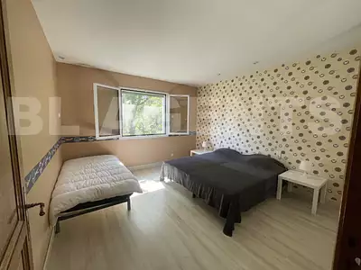 Maison, 340 m²