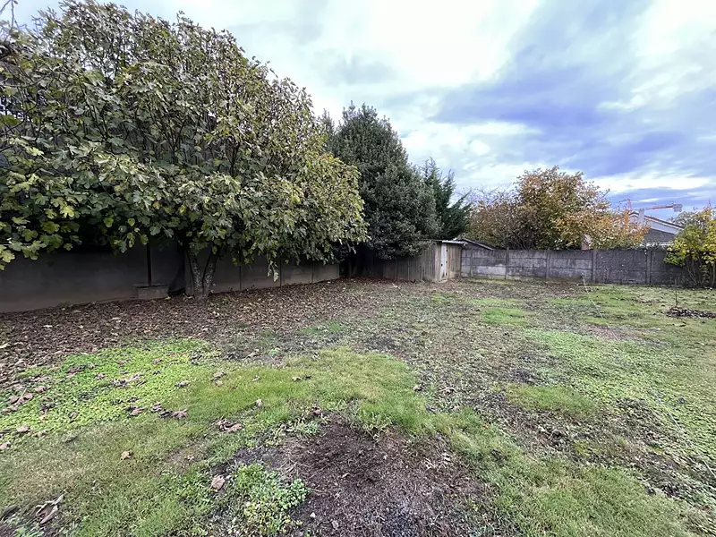 Terrain, 400 m²