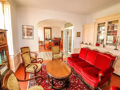 Maison, 300 m²