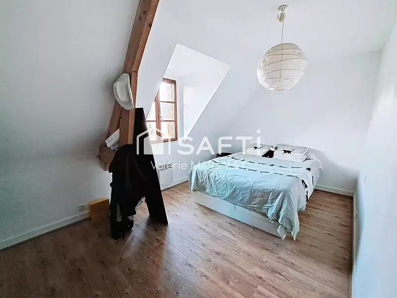 Maison, 204 m²