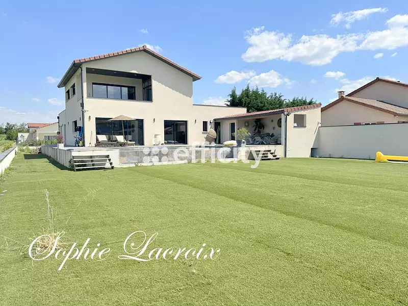 Maison, 191 m²