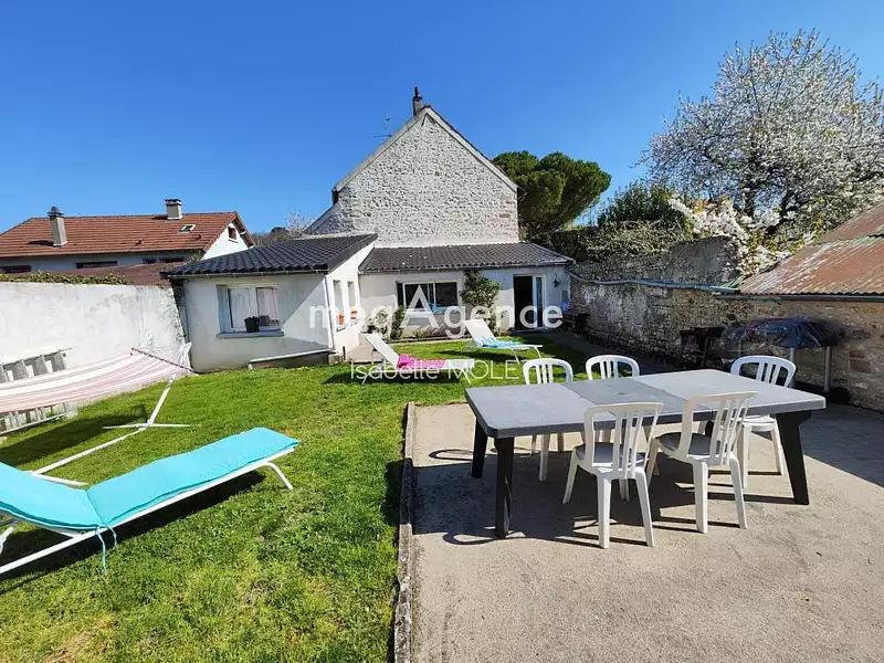 Maison, 160 m²