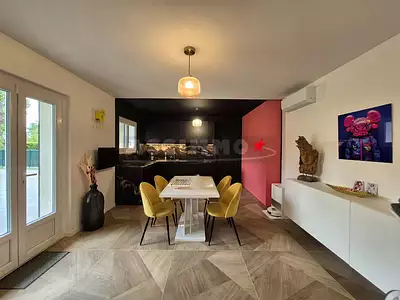 Maison, 138 m²
