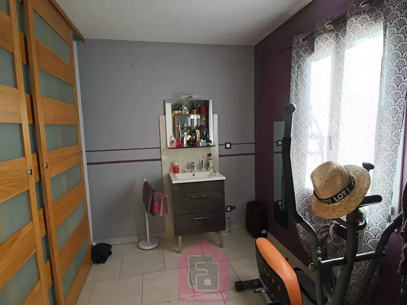 Maison, 147 m²