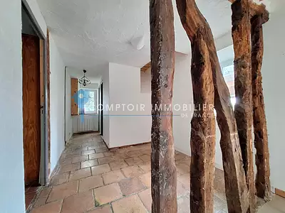 Maison, 250 m²
