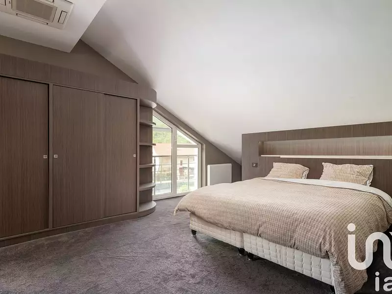 Maison, 249 m²