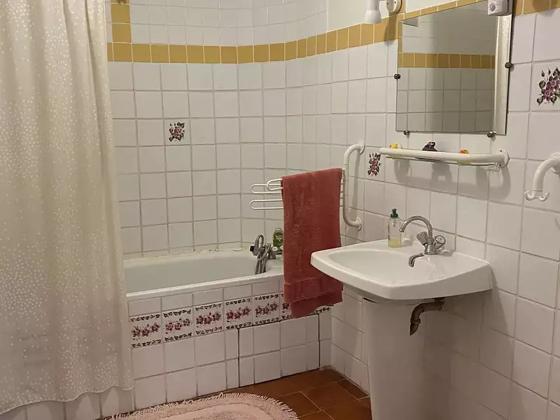Immeuble, 150 m²