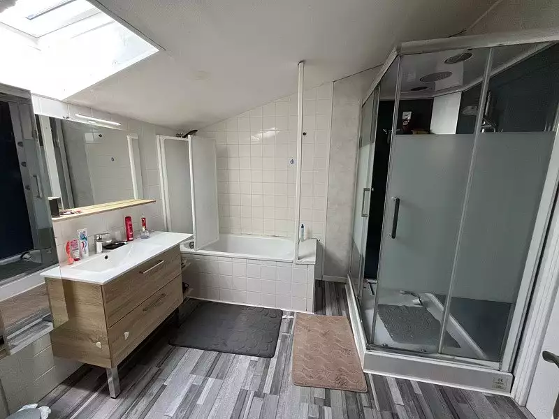 Maison, 156 m²