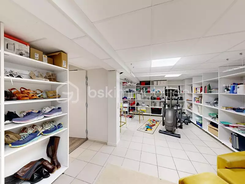Maison, 213 m²